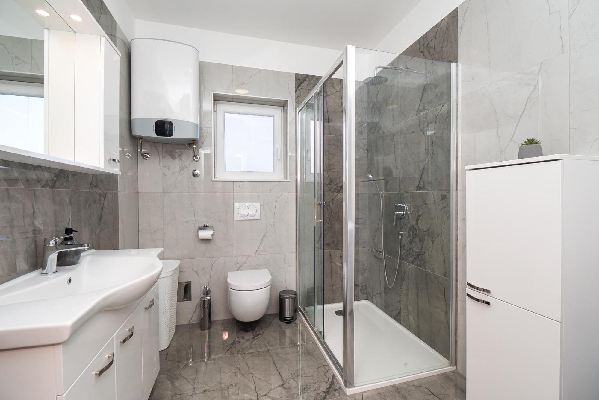 Exclusive View Apartment
